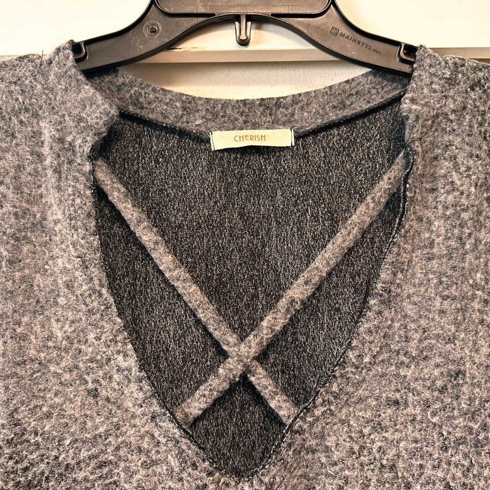 Sweater - Picture 3 of 3